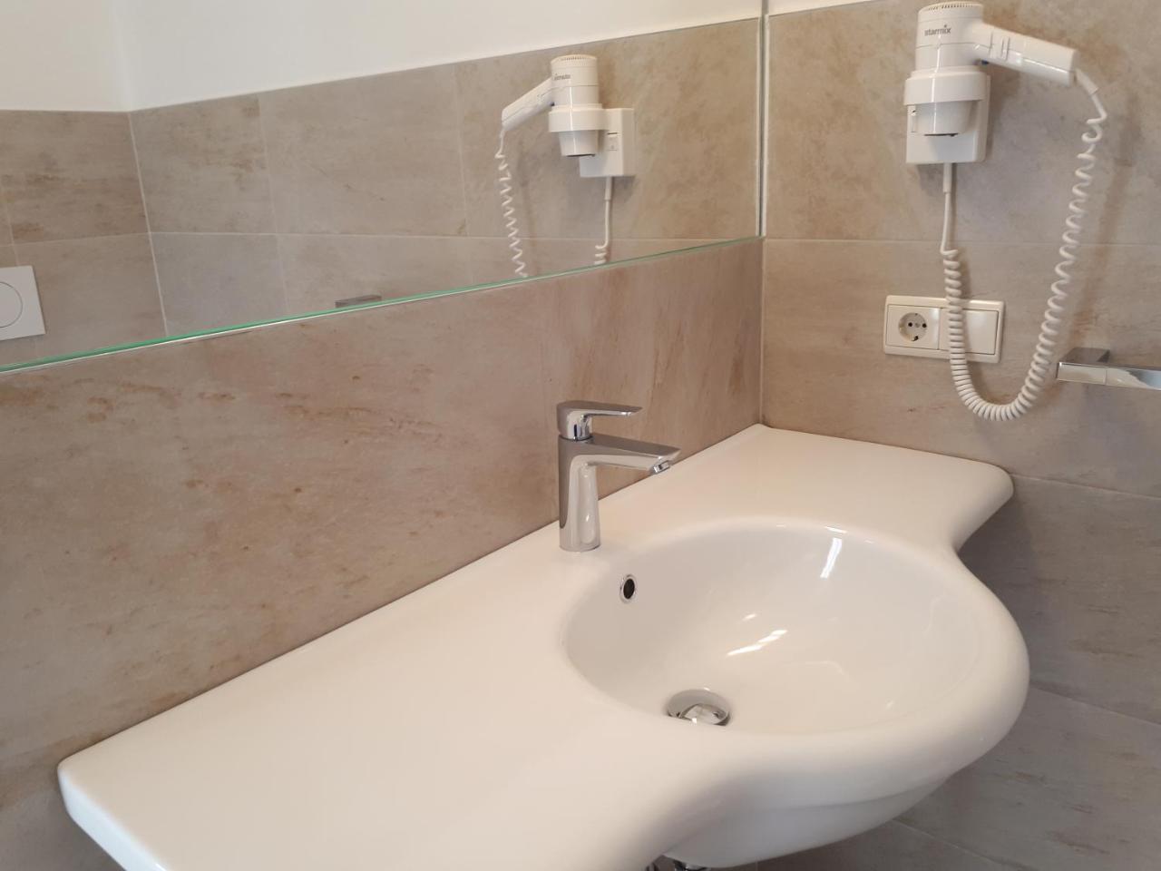 Residence Viktoria 카스텔로토 외부 사진